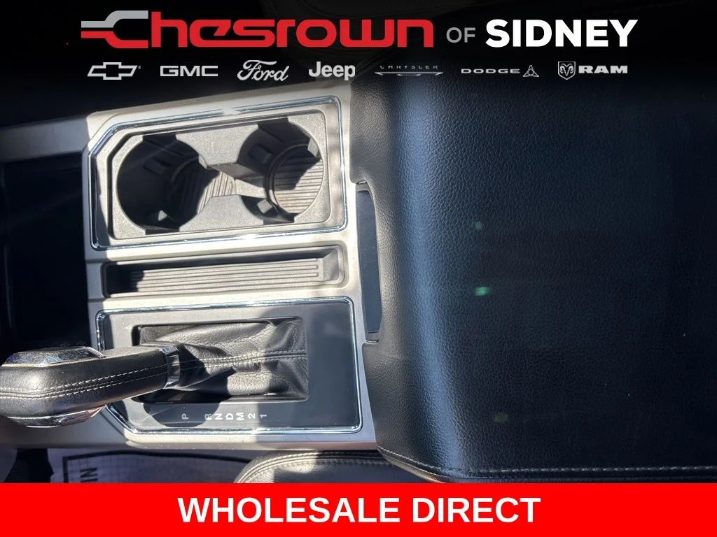 Used 2017 White Ford Lariat image 19