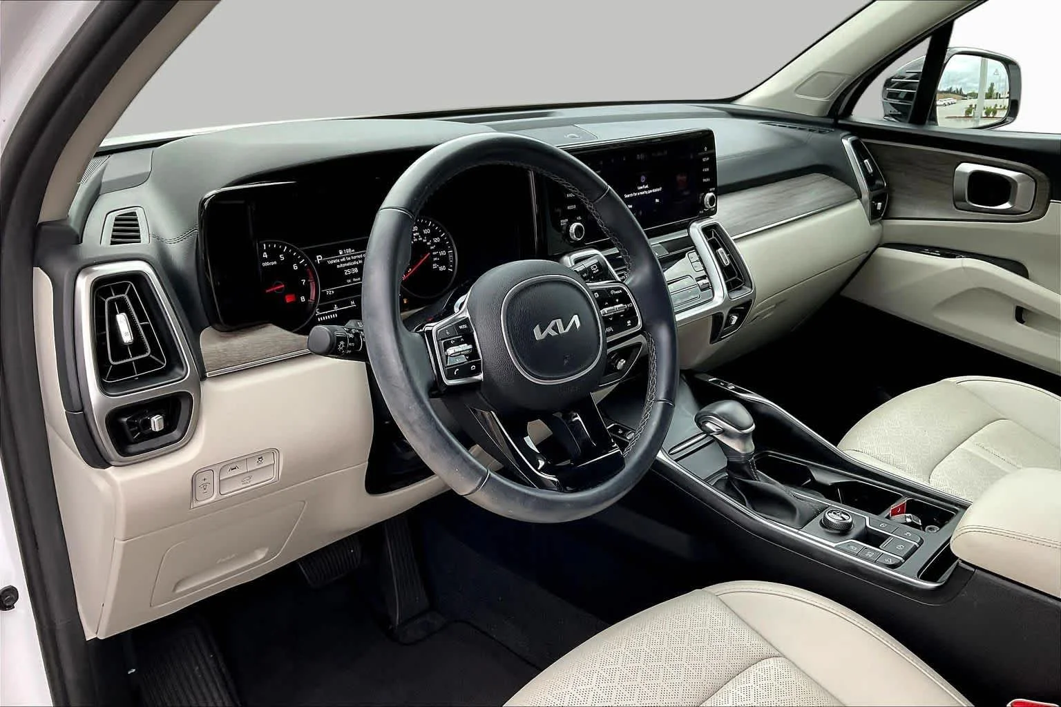 Used 2023 Glacial White Pearl Kia EX image 18