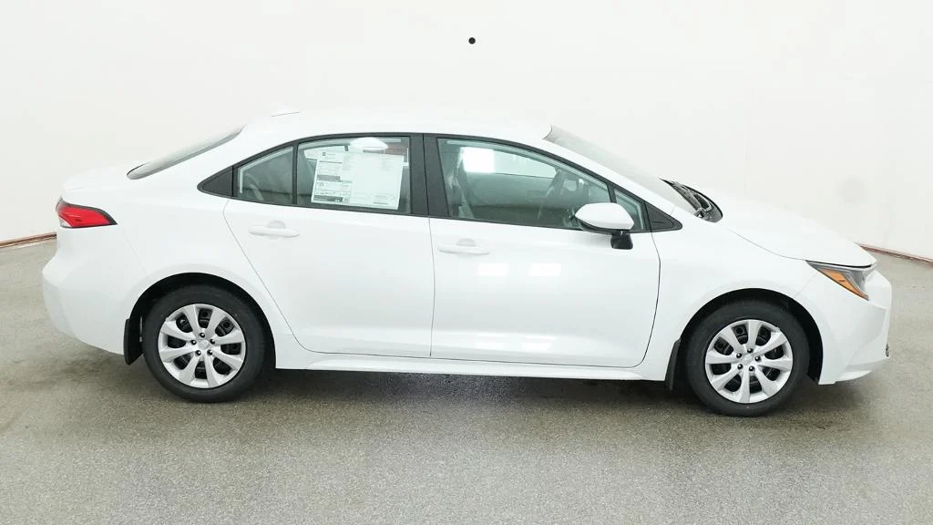 New 2026 Wind Chill Pearl Toyota LE image 14