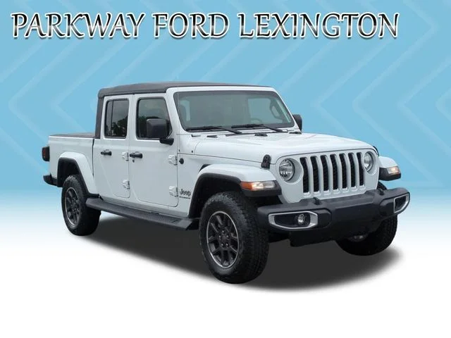 Used 2023 White Jeep Overland image 7