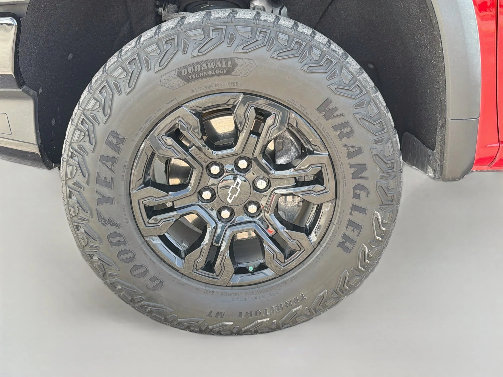 Used 2023 Red Hot Chevrolet ZR2 image 40
