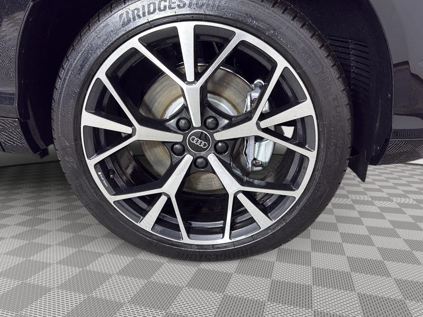 New 2026 Mythos Black Metallic Audi S line image 9