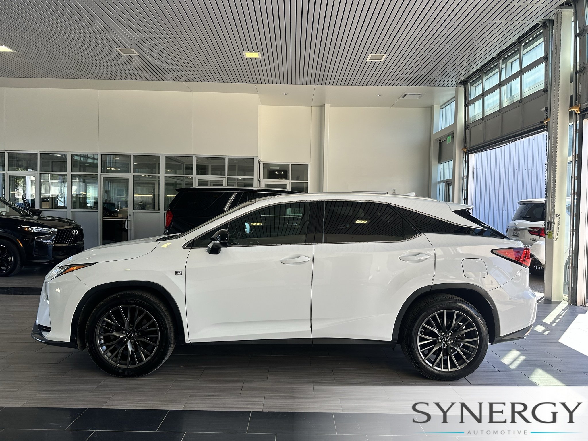 Used 2016 Ultra White Lexus F Sport image 10