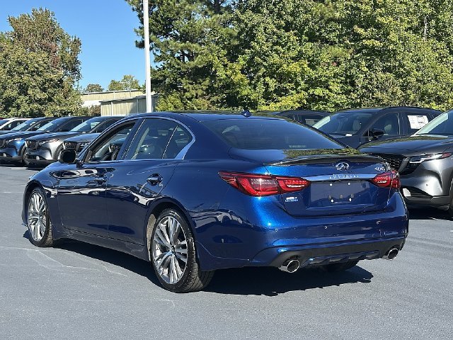 Used 2020 Silver INFINITI Sport image 6