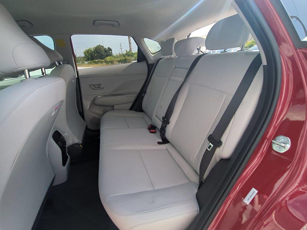 New 2027 Red Hyundai SEL Sport FWD image 15