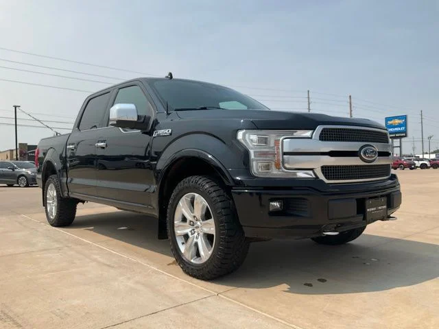 Used 2018 Black Ford Platinum image 33