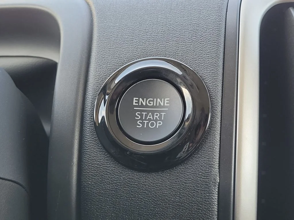 New 2026 Glacier Gray Metallic Tri-Coat Ford MAX Active image 26