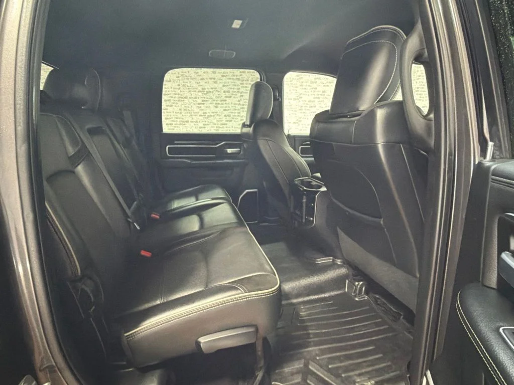 Used 2021 Granite Crystal Metallic Clearcoat Ram Laramie image 11