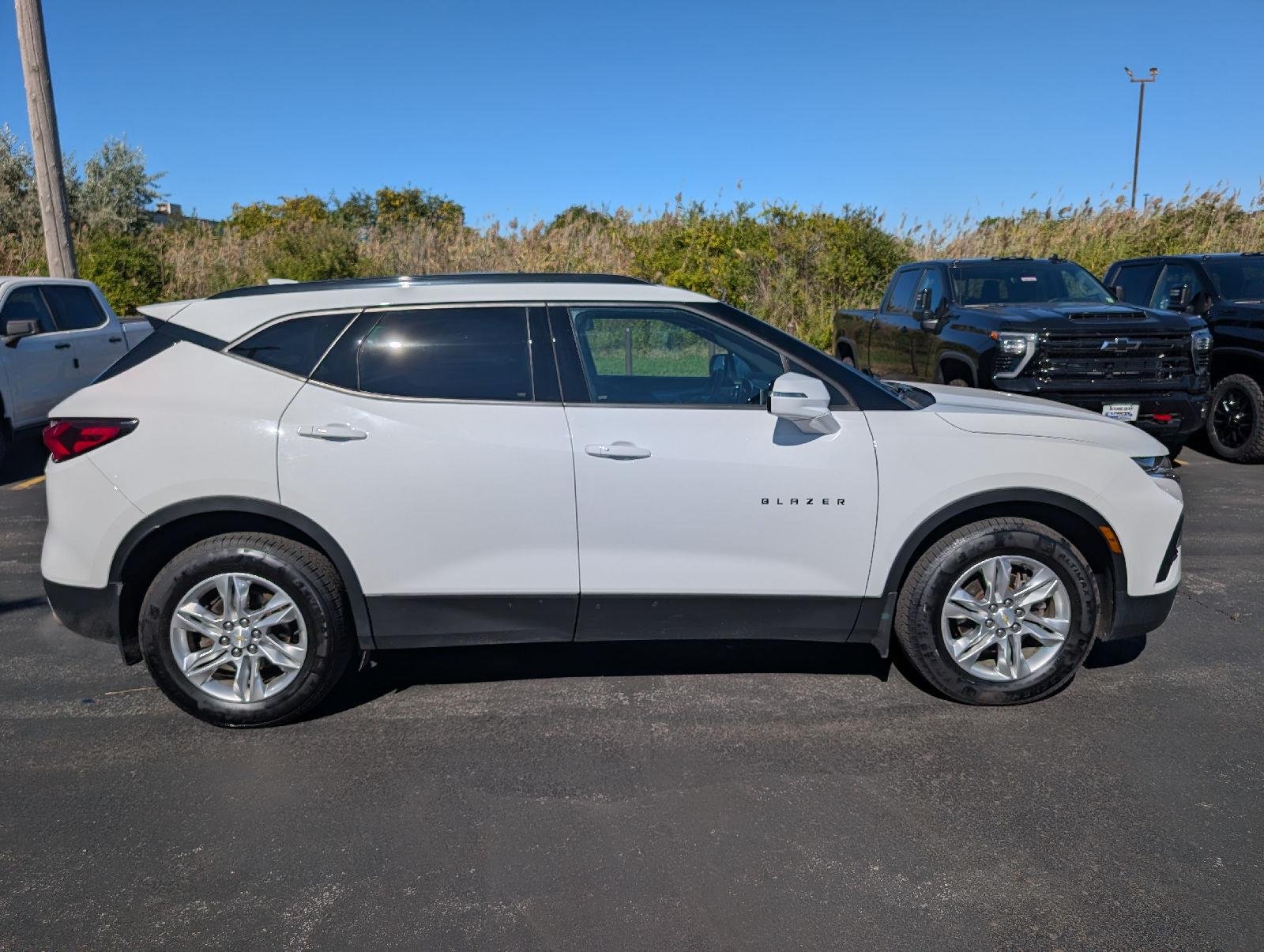 Used 2021 Summit White Chevrolet LT image 9