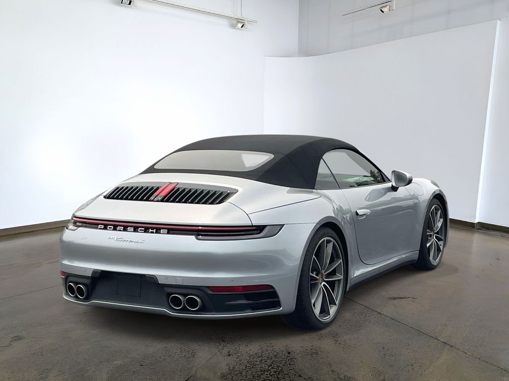 Used 2020 Dolomite Silver Metallic Porsche Carrera S image 4