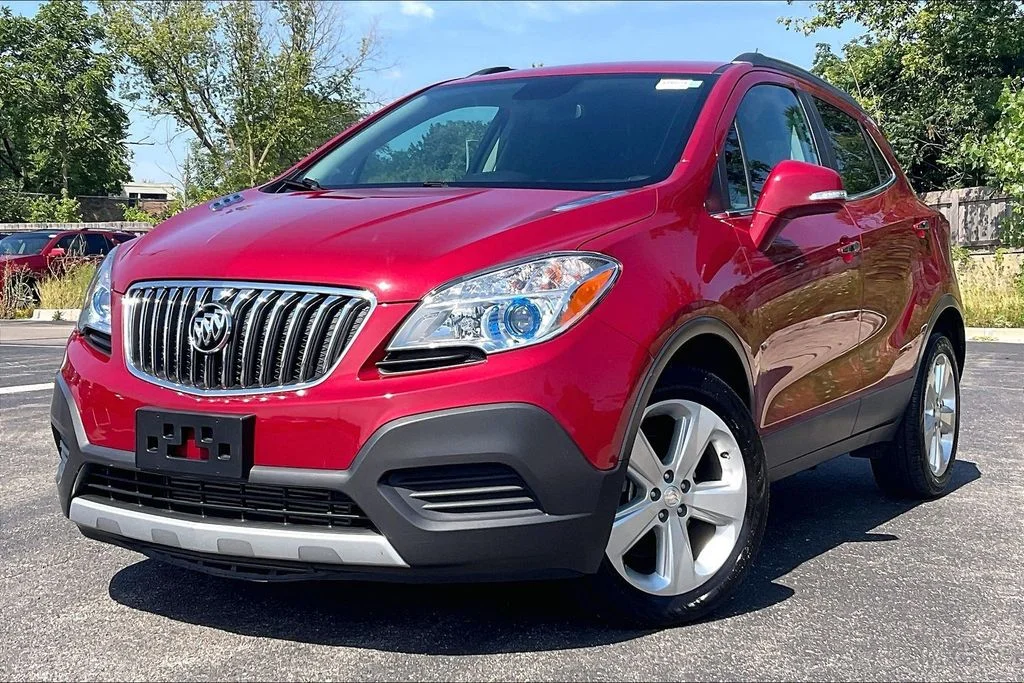 Used 2015 Red Buick Base image 12