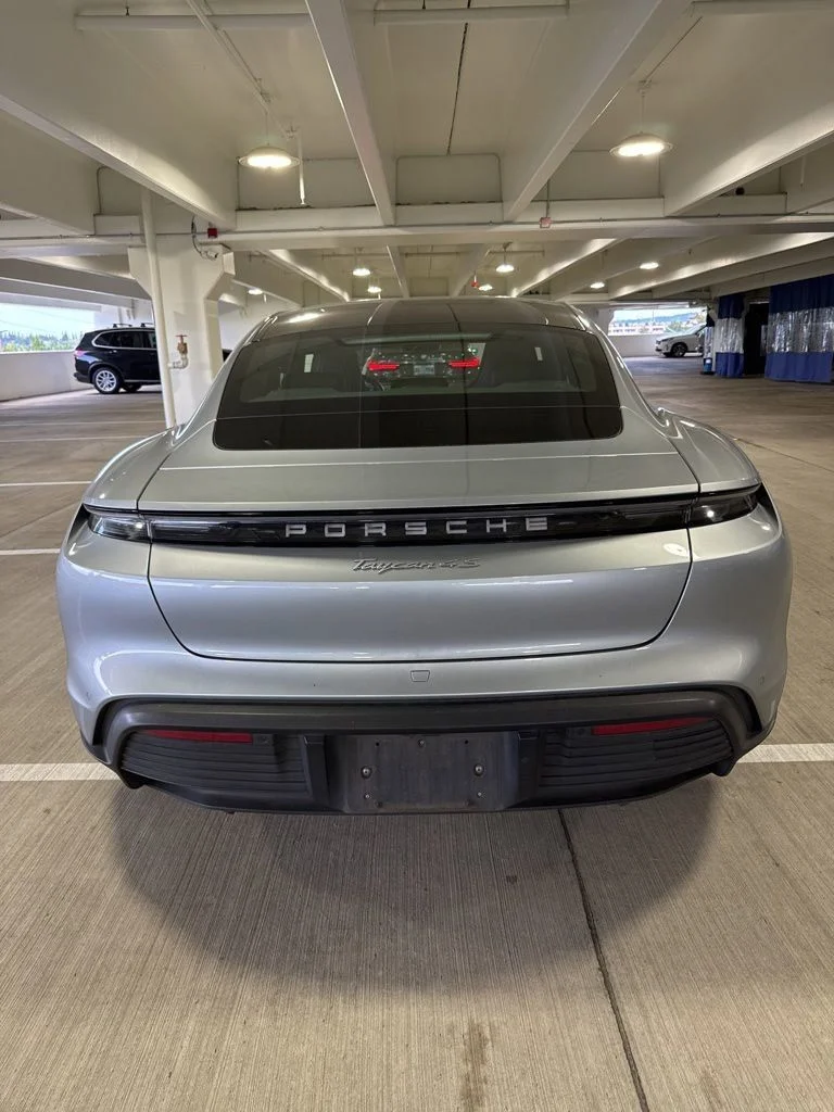Used 2020  Porsche 4S image 6