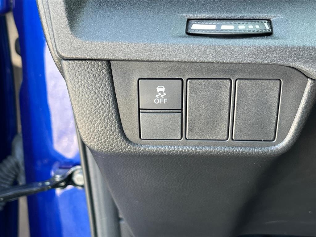 Certified Used 2025 Still Night Pearl Bm Honda Sport image 18