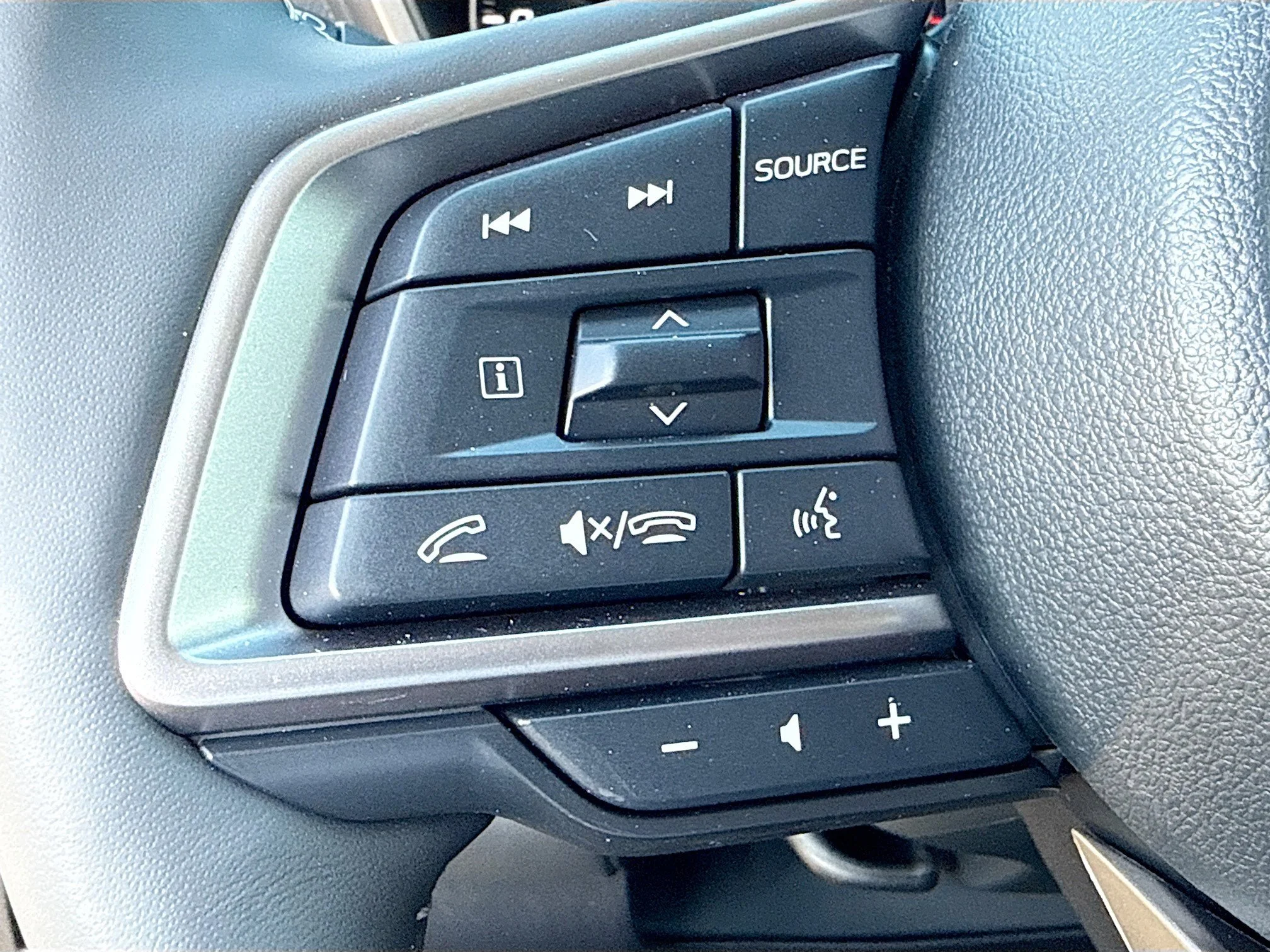 2026 Subaru Ascent Touring - Photo 38