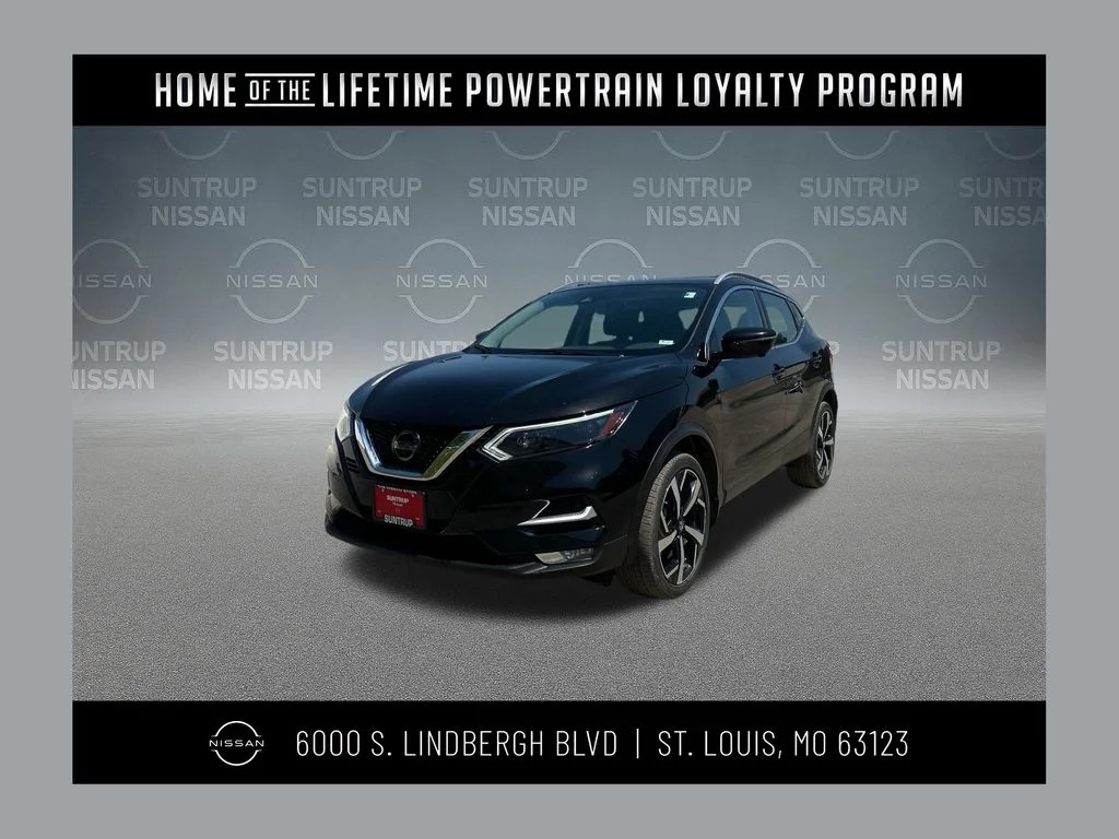 2022 Nissan Rogue Sport SL AWD's photo