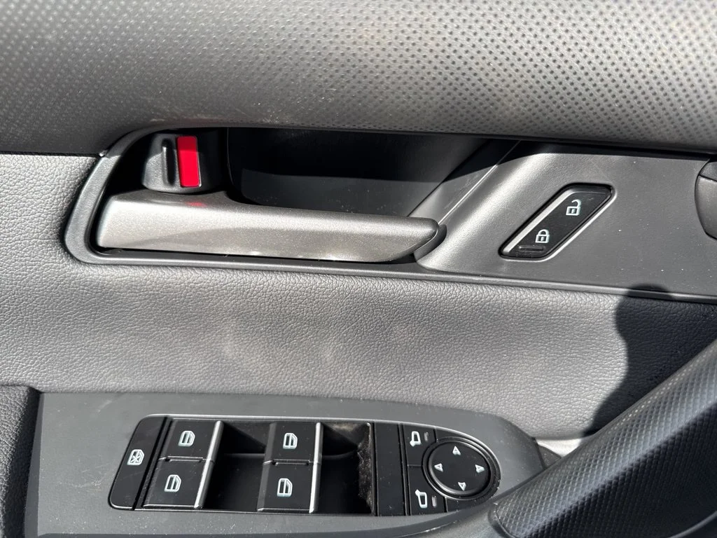 New 2026 Wind Chill Pearl Mazda 2.5 S Preferred AWD image 19