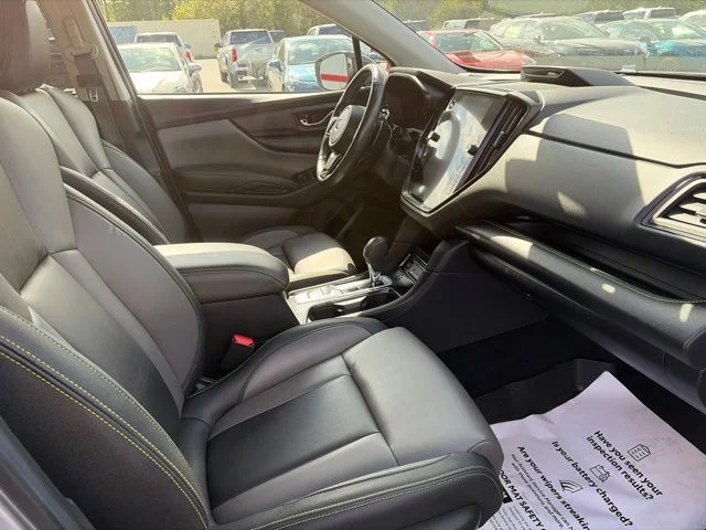 Used 2024 Silver Subaru Onyx Edition image 6