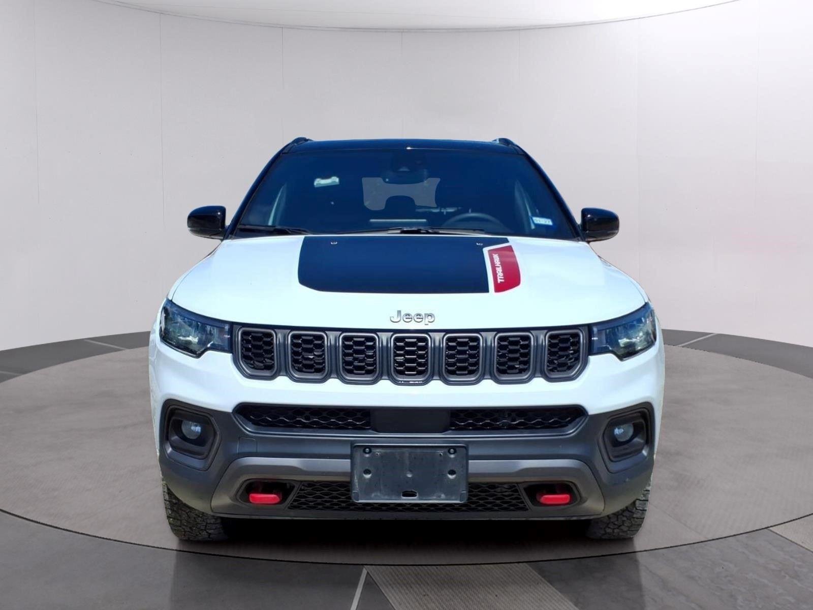 Used 2025 Bright White Clearcoat Jeep Trailhawk image 8