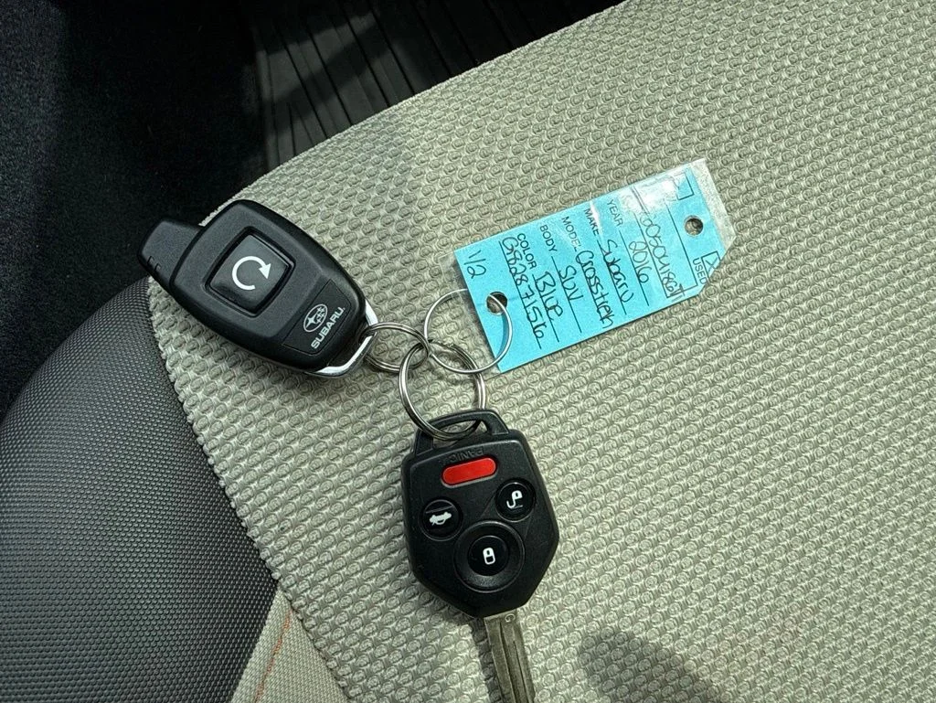 Used 2016 Blue Subaru 2.0i Premium image 32
