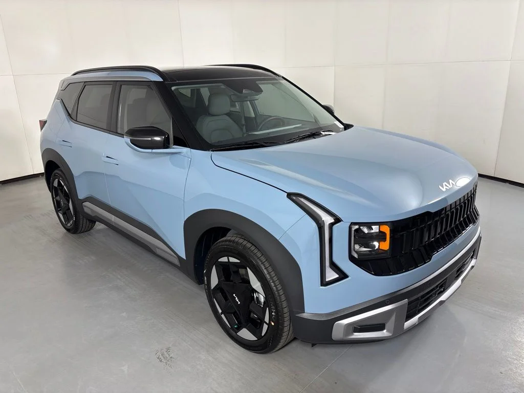 New 2027 Frost Blue Kia EX image 2