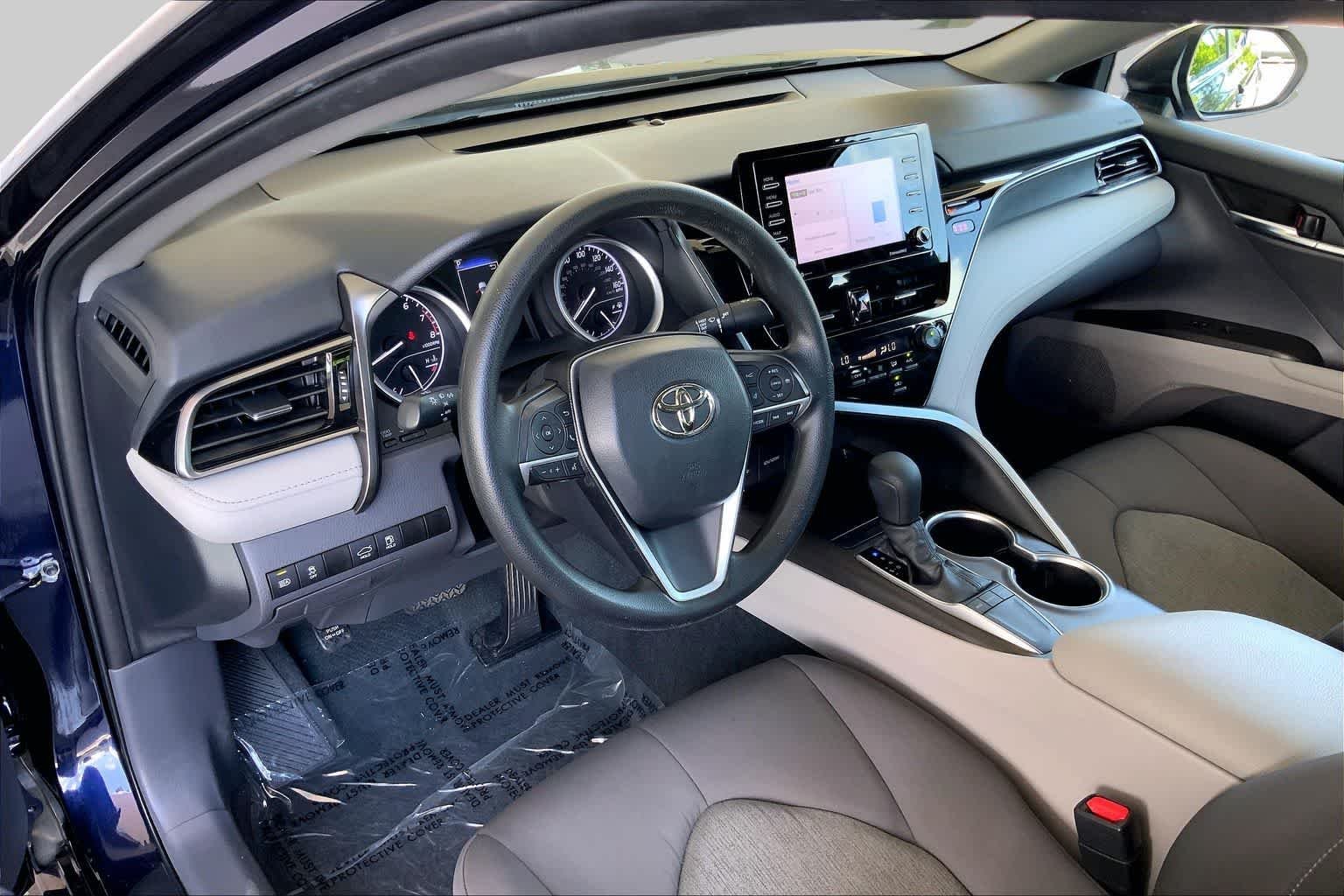 Used 2022 Blueprint Toyota LE image 18
