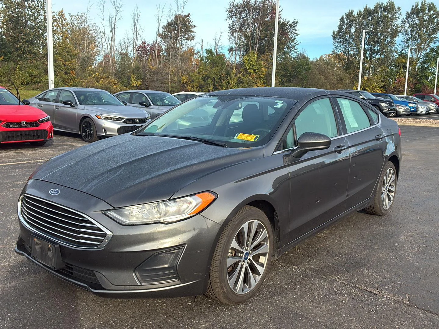 Used 2020 Magnetic Ford SE image 17