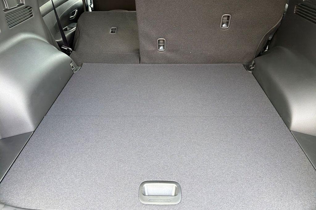 New 2026 Beige Hyundai SEL image 12