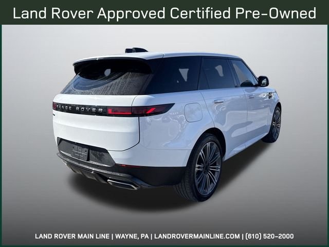 Certified Used 2026 Fuji White Land Rover SE image 5