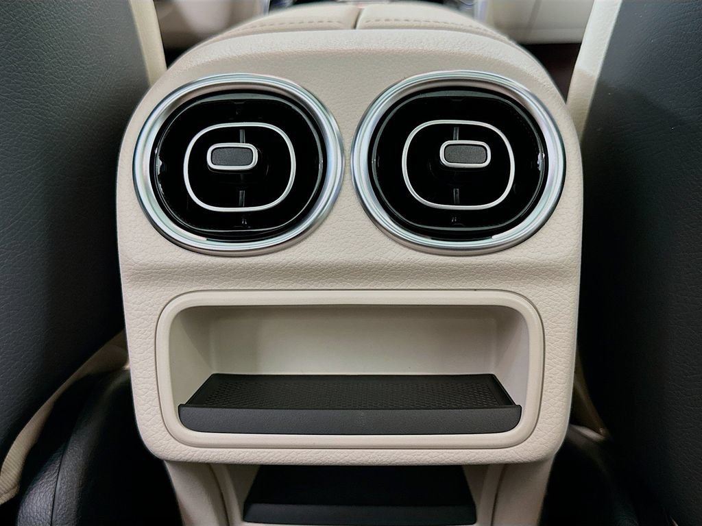 New 2026 Polar White Mercedes-Benz C 300 image 60
