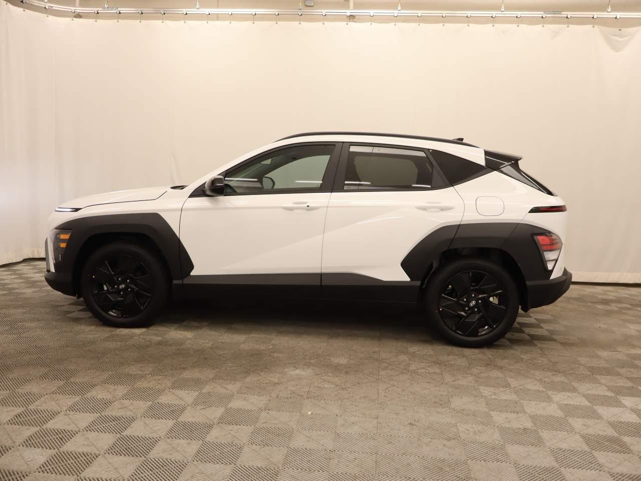 New 2027 Atlas White Hyundai SEL Sport FWD image 2