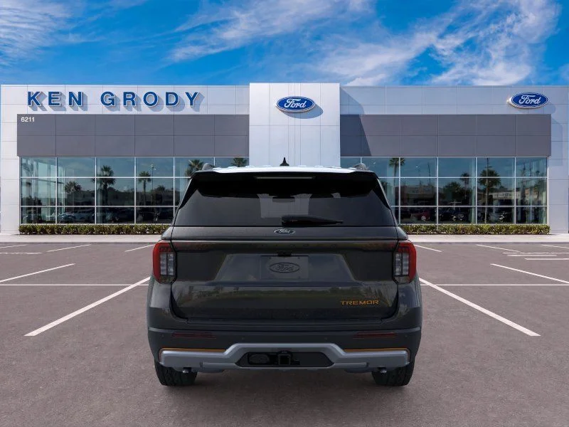 New 2026 Black Ford Tremor image 19
