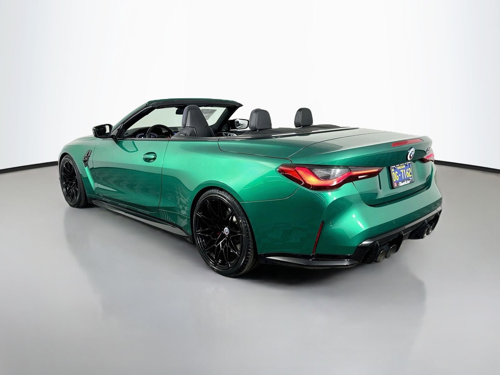 Used 2022 Isle of Man Green Metallic BMW Competition image 6