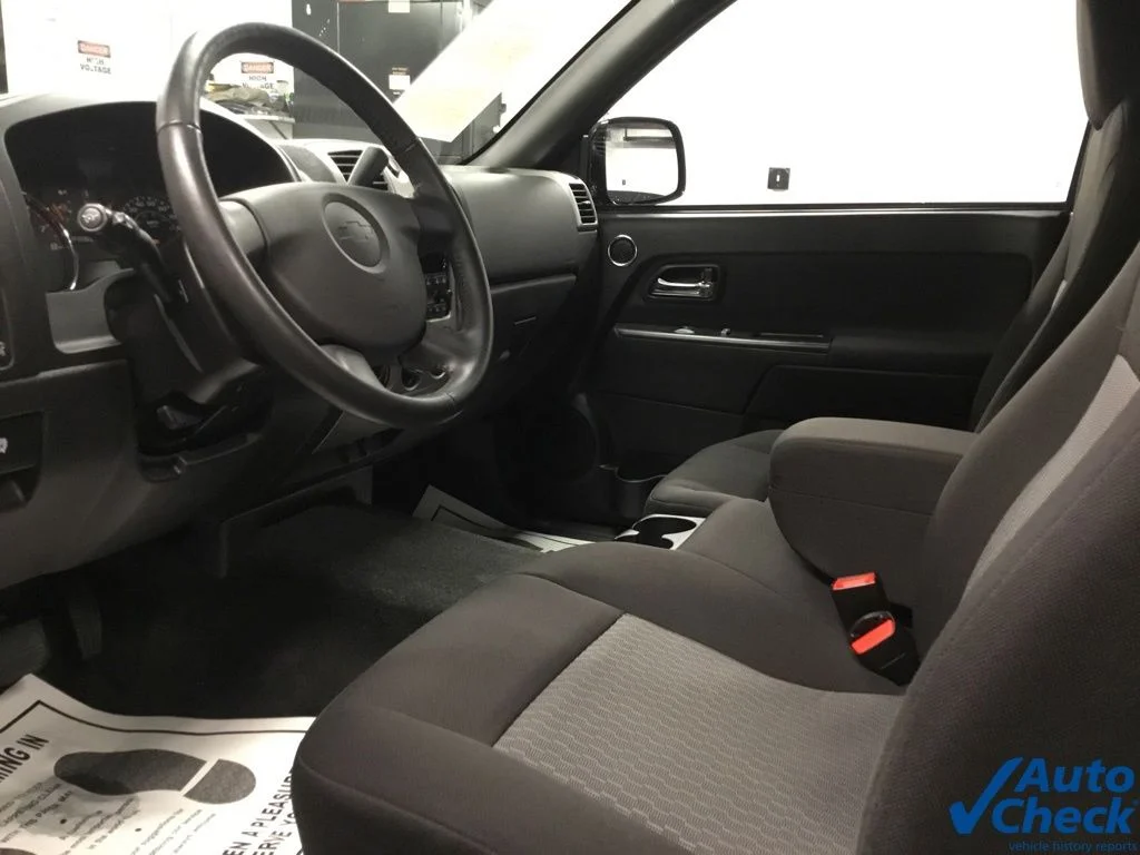 Used 2011 Black Chevrolet 1LT image 19