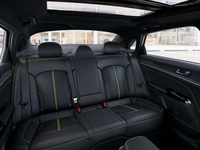 2026 Kia K5 GT - Photo 16