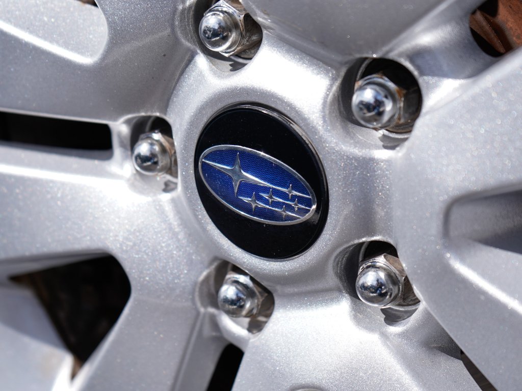 Used 2015 Wilderness Green Metallic Subaru 2.5i Premium image 6