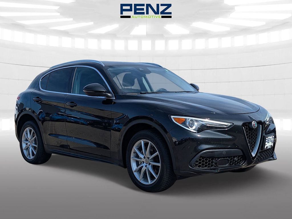 2018 Alfa Romeo Stelvio Ti AWD's photo