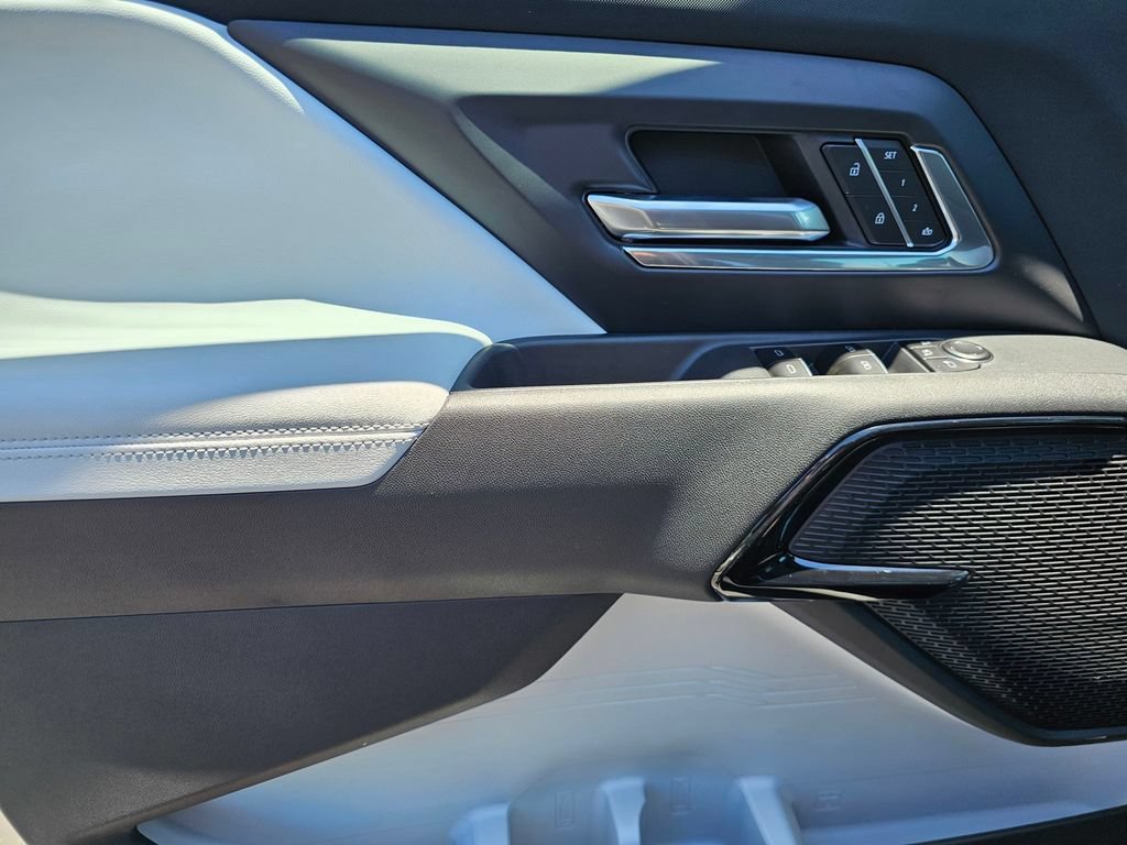 New 2026 Black Chevrolet RST Stars and Steel Edition - Extended Range image 20