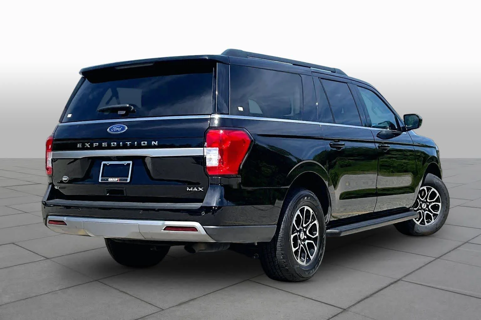 Certified Used 2024 Agate Black Metallic Ford XLT image 13