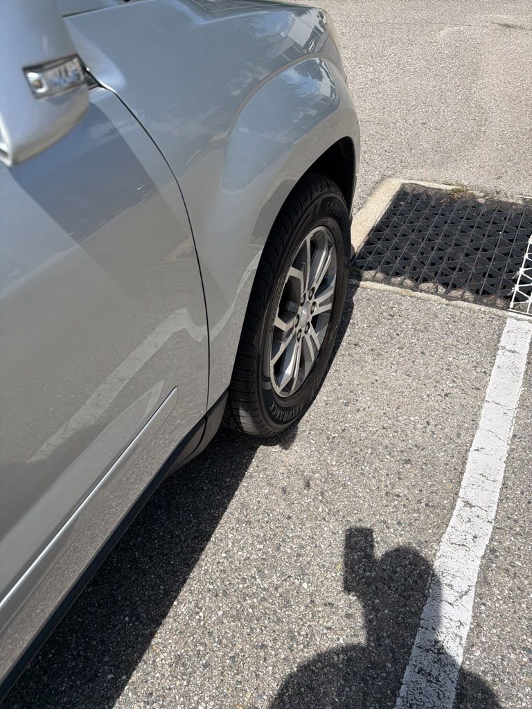 Used 2014 Silver GMC SLT-1 image 12