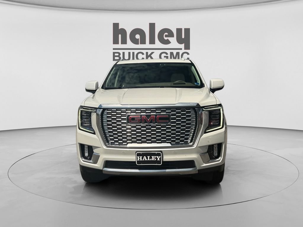 Used 2024 White GMC Denali image 8