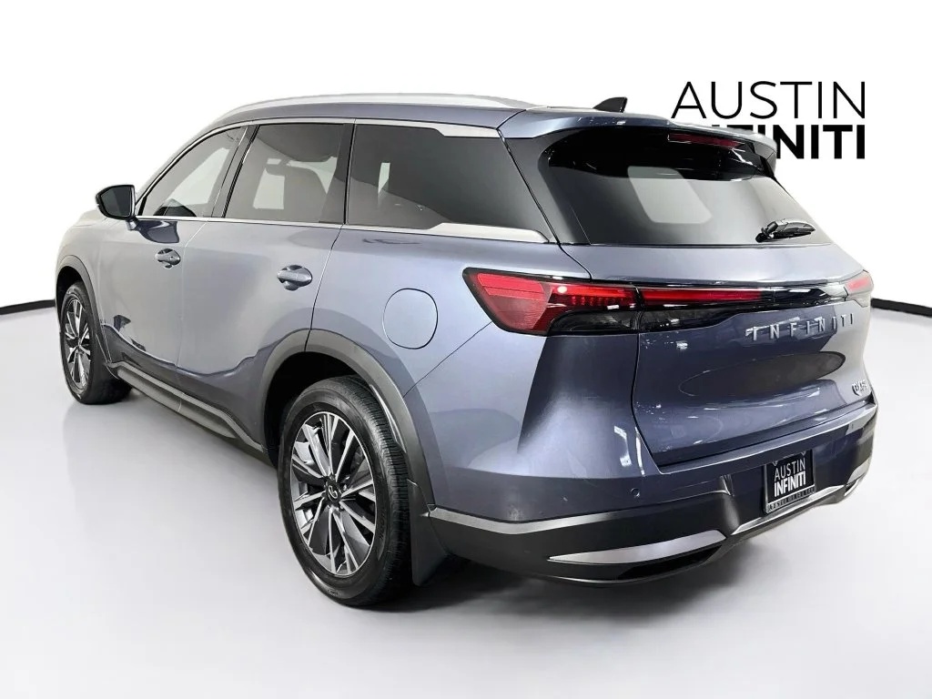 Certified Used 2027 Blue INFINITI LUXE image 7