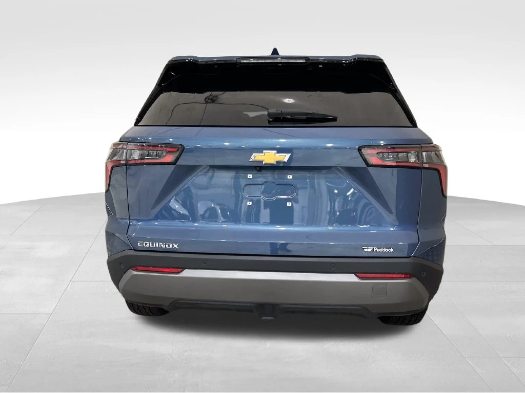 Used 2025 Blue Chevrolet LT image 4