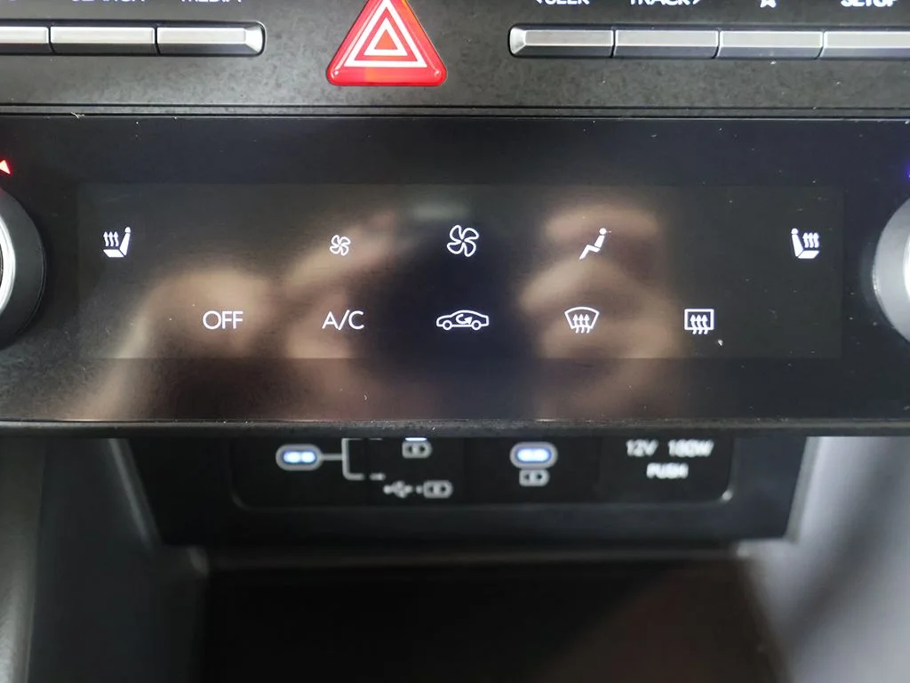Used 2025 Red Hyundai SEL image 44