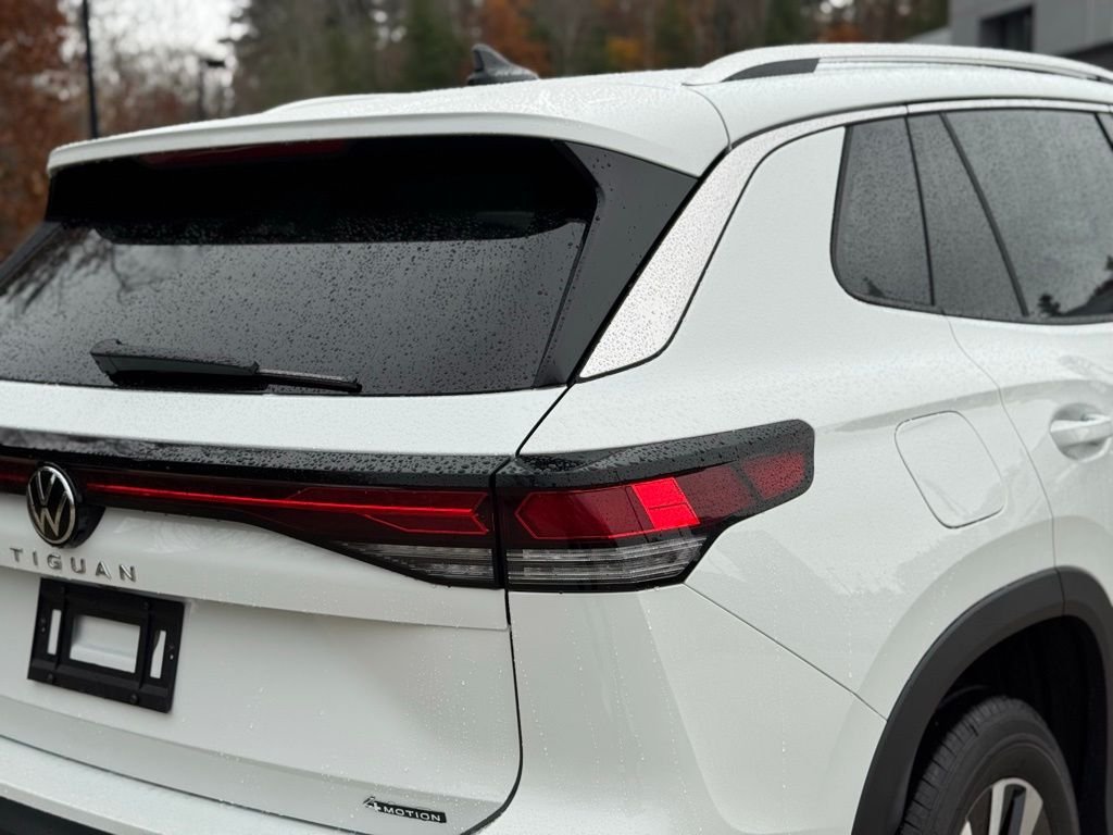 2026 Volkswagen Tiguan S - Photo 9
