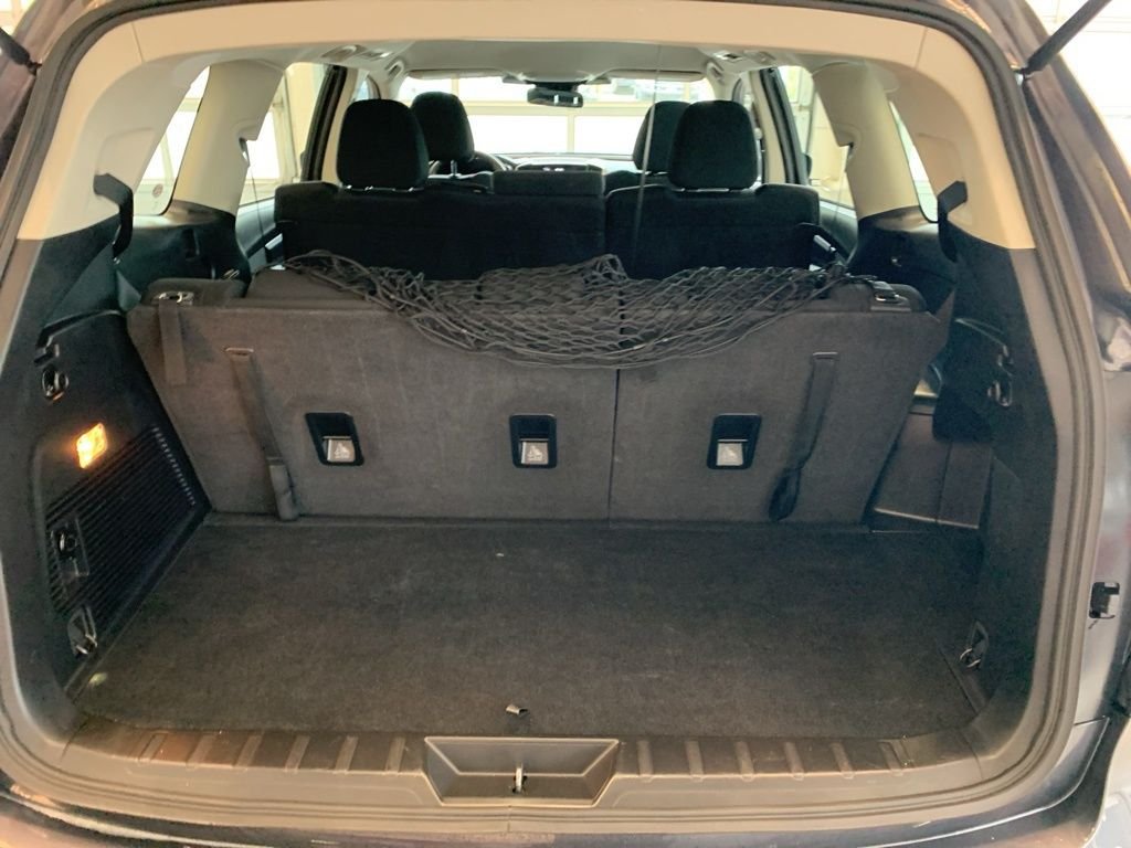Used 2023 Gray Subaru Base image 15