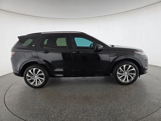 Used 2024 Black Land Rover SE image 6