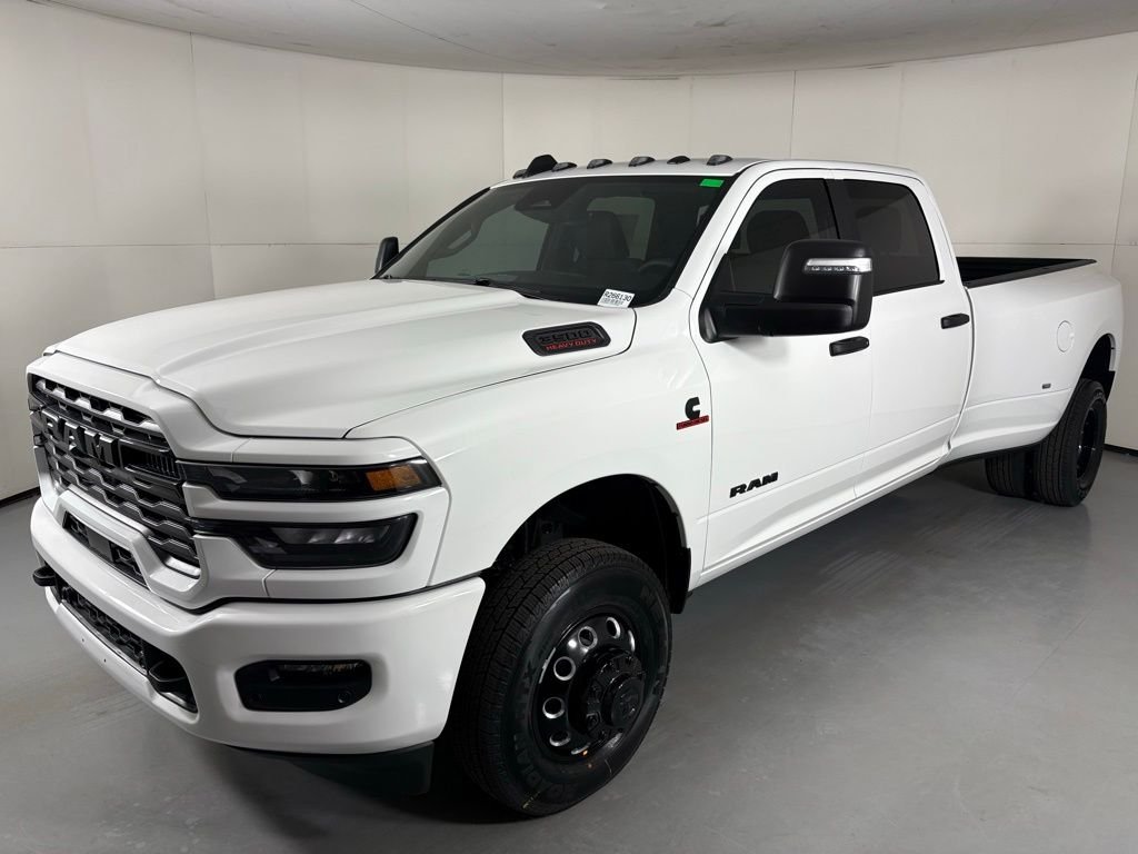 New 2026 Bright White Clear-Coat Exterior Paint RAM Big Horn image 4