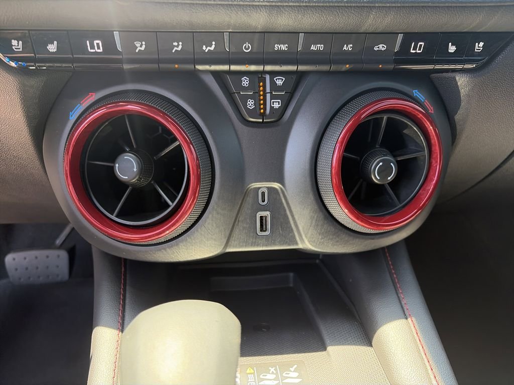 Used 2023 Gray Chevrolet RS image 27