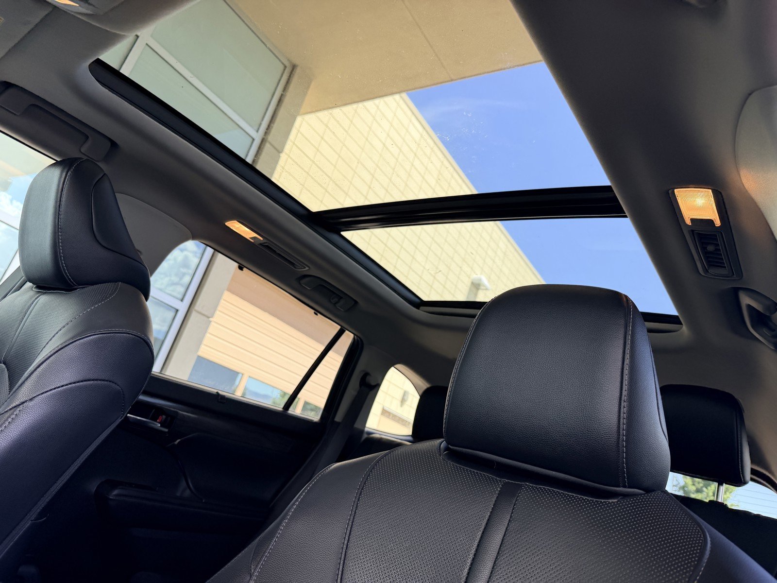 2020 Toyota Highlander Limited - Photo 20
