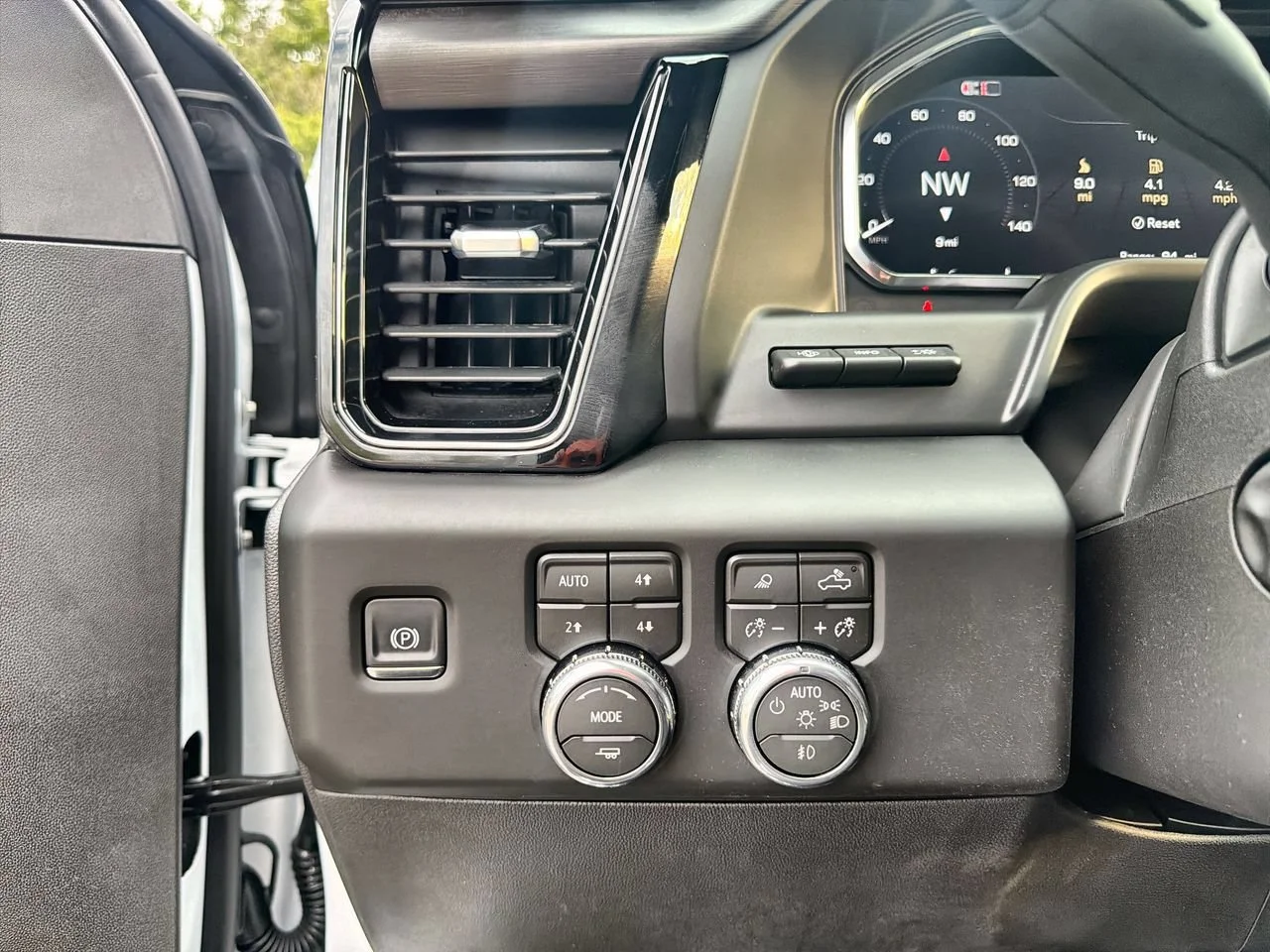 New 2026 Summit White GMC AT4X image 15